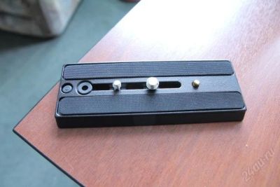 Лот: 1749492. Фото: 1. Быстросъемная площадка Manfrotto... Штативы, держатели