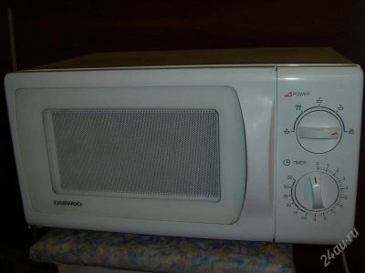 Лот: 897103. Фото: 1. Микроволновая печь DAEWOO исправна... Микроволновки, мини-печи