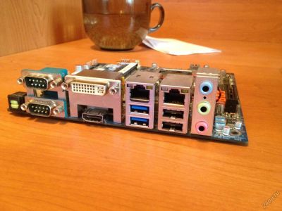 Лот: 5545817. Фото: 1. Shuttle xh61v. Материнские платы