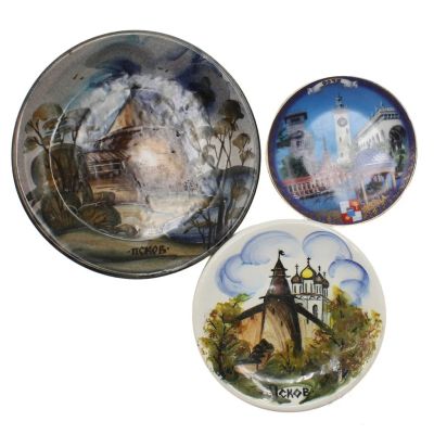 Лот: 16667333. Фото: 1. Россия Настенные сувенирные тарелки... Фарфор, керамика