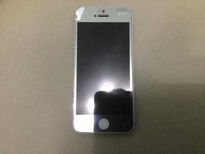 Лот: 8815871. Фото: 1. iPhone 5s. Смартфоны