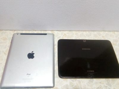Лот: 20227925. Фото: 1. Планшеты Apple iPad и Samsung. Планшеты