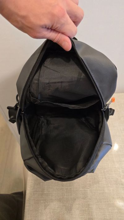 Лот: 25899991. Фото: 1. Мужской рюкзак-слинг из влагостойкой... Рюкзаки