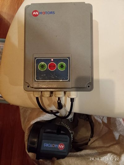 Лот: 25885307. Фото: 1. Редуктор для автоматических ворот... Ворота, заборы, шлагбаумы