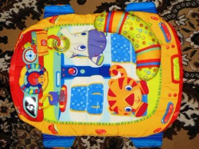 Лот: 6530243. Фото: 1. Развивающий коврик-машинка(повторно... Развивающие коврики