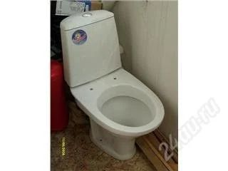 Лот: 122340. Фото: 1. унитаз с бачков. Унитазы, биде