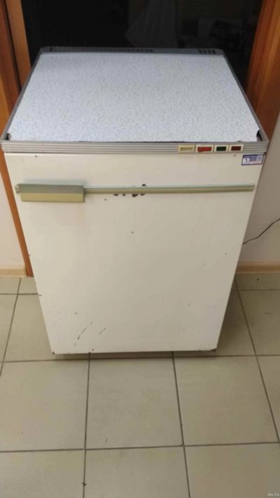 Лот: 12532879. Фото: 1. Морозильная камера бирюса б-14... Холодильники, морозильные камеры