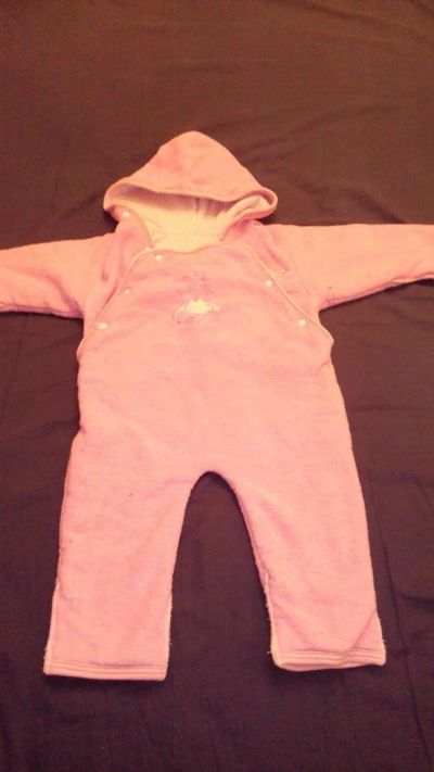 Лот: 10615561. Фото: 1. Комбинезон для девочки 6 мес. Костюмы, пиджаки, комбинезоны
