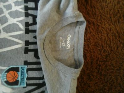 Лот: 11948025. Фото: 1. Футболка с длинным рукавом. Футболки, поло, топы, лонгсливы