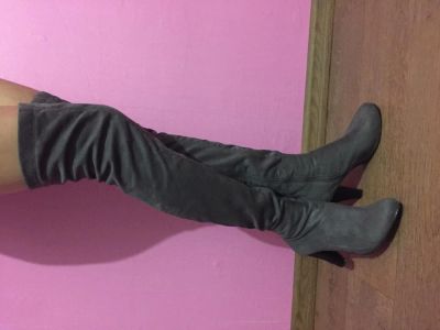 Лот: 5481557. Фото: 1. Ботфорты стильные 36-36,5. Другое (женская обувь)