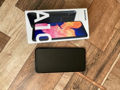 Лот: 18013315. Фото: 1. Samsung Galaxy A10 (32 Gb). Смартфоны