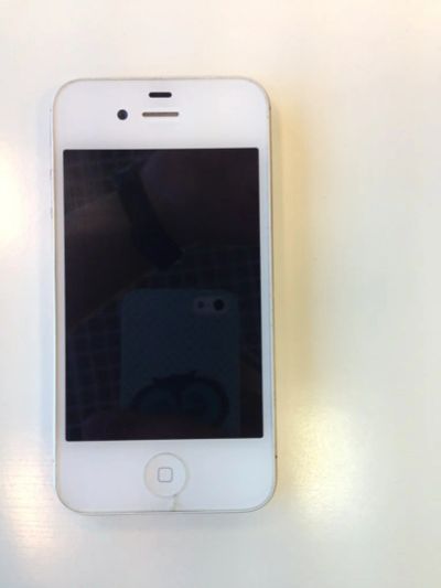 Лот: 4331819. Фото: 1. Iphone 4s 32gb. Смартфоны