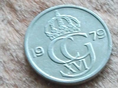 Лот: 9925272. Фото: 1. Монета 10 эри оре ери Швеция 1979... Европа