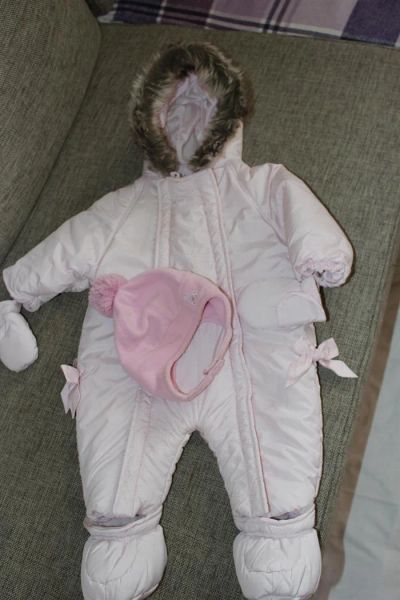 Лот: 2981273. Фото: 1. Нежный комбинезон осень-весна... Верхняя одежда