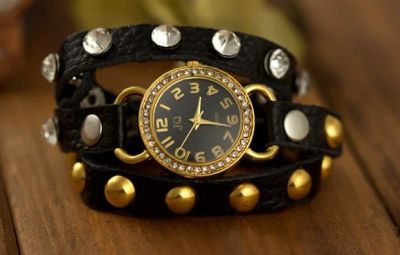 Лот: 3070468. Фото: 1. Женские часы-браслет JQ на длинном... Оригинальные наручные часы
