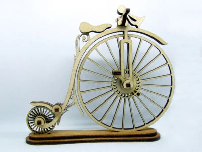 Лот: 21637359. Фото: 1. Статуэтка - Макет старинного велосипеда... Фигурки, статуэтки