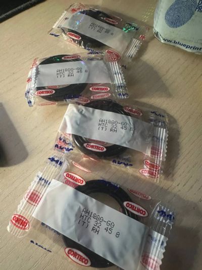 Лот: 25881284. Фото: 1. сальник corteco AH1880. Двигатель и элементы двигателя