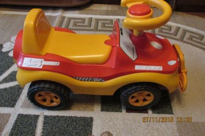 Лот: 12707738. Фото: 1. машинка для катания. Машины и техника