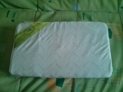 Лот: 6729325. Фото: 1. Ортопедическая подушка из натурального... Одеяла, подушки