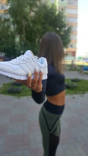 Лот: 9922866. Фото: 1. Кроссовки 4. Кеды, кроссовки, слипоны