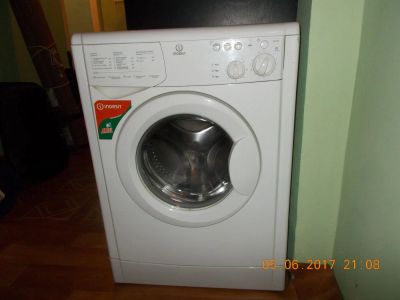 Лот: 9795447. Фото: 1. Машинка стиральная. Стиральные машины