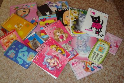 Лот: 3502800. Фото: 1. Огромноре количество разных блокнотов... Записные книжки, ежедневники, блокноты