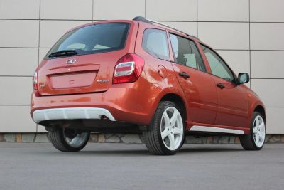 Лот: 6059032. Фото: 1. Накладка на задний бампер, Калина... Детали тюнинга