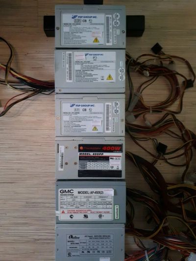 Лот: 11114501. Фото: 1. Шесть блоков питания. Корпуса, блоки питания