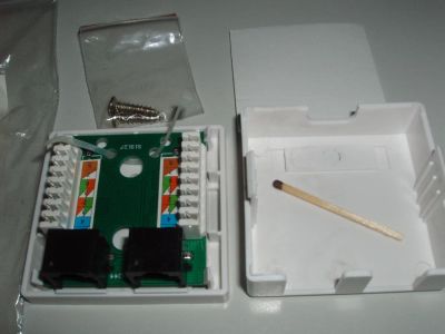 Лот: 9135646. Фото: 1. Розетка внешняя двойная RJ-45... Другое (сетевые устройства)