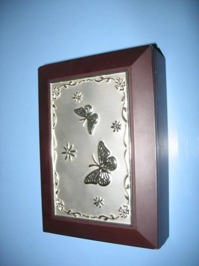 Лот: 7372185. Фото: 1. Шкатулка для ювелирных изделий. Другое (домашний быт)