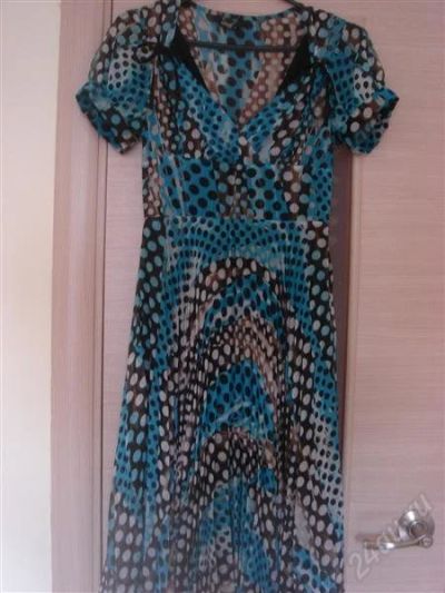 Лот: 1296951. Фото: 1. Продам платье. Платья