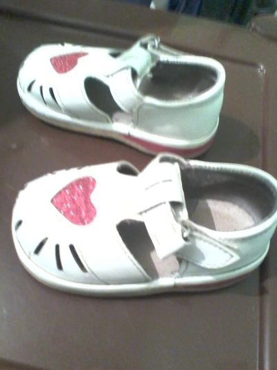 Лот: 4442133. Фото: 1. Сандалии на девочку.22 размер... Сандалии