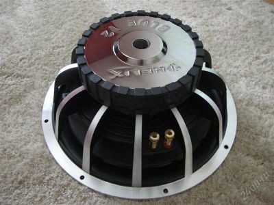 Лот: 1882371. Фото: 1. Сабвуфер Helix DB 12". Сабвуферы