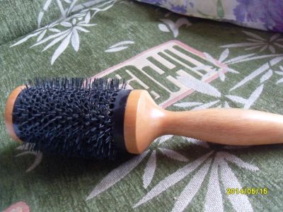 Лот: 4099016. Фото: 1. расческа. Заколки, вееры, расчёски