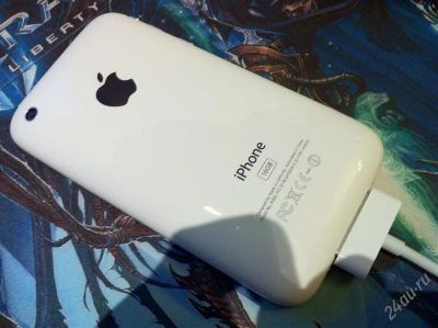 Лот: 1422649. Фото: 1. Продам iPhone 3GS Белый 16Gb состояние... Смартфоны