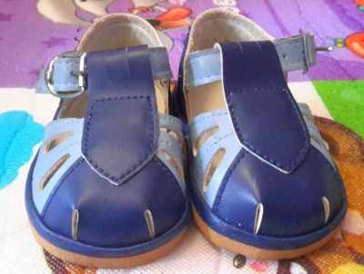 Лот: 4613817. Фото: 1. Детские сандальки. Сандалии