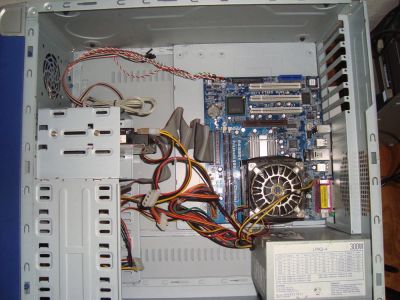 Лот: 8008505. Фото: 1. Системный блок Pentium 4 3 ГГц. Компьютеры в сборе