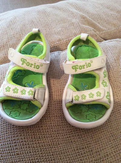 Лот: 7740231. Фото: 1. Белые сандалики. Сандалии