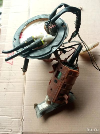 Лот: 10060264. Фото: 1. Бензонасос Nissan Avenir. Топливная система