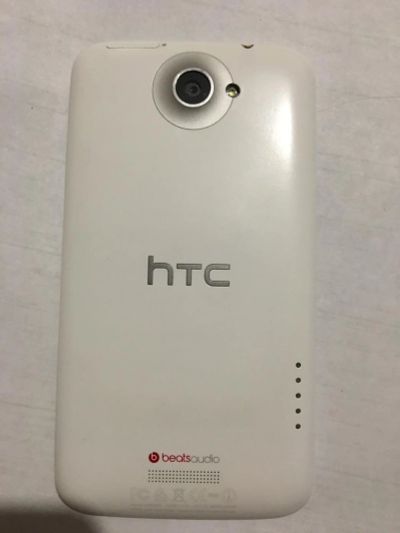Лот: 8308370. Фото: 1. Htc one x rus 32gb. Смартфоны