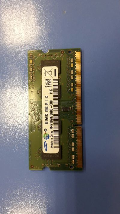 Лот: 14971935. Фото: 1. Память для ноутбука DDR3 1Gb Samsung. Оперативная память