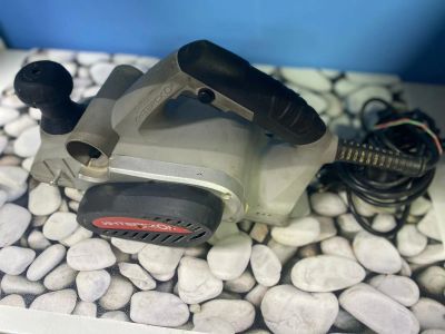 Лот: 16816372. Фото: 1. Рубанок электрический Интерскол... Электроинструмент