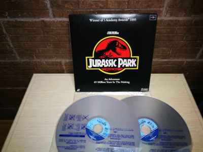 Лот: 22031931. Фото: 1. LD Лазерный диск (ntsc). Jurassic... Видеозаписи, фильмы