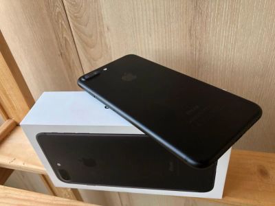 Лот: 10497800. Фото: 1. iPhone 7 Plus128 GB Black (чёрный... Смартфоны