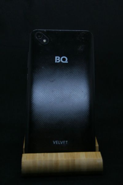 Лот: 25943251. Фото: 1. BQ 5035 Velvet. Смартфоны