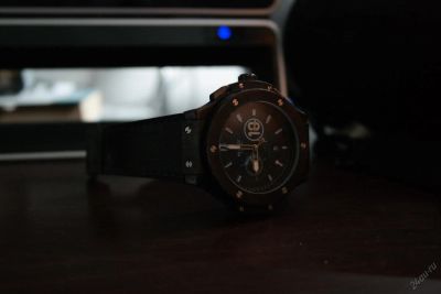 Лот: 5932430. Фото: 1. часы Hublot. Другие наручные часы