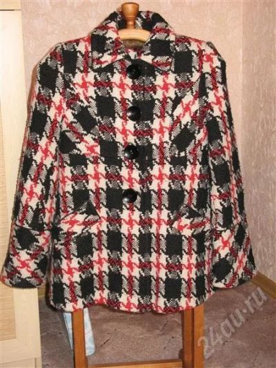 Лот: 646896. Фото: 1. Пальто демисезонное 40-42 разм... Другое (дети растут)