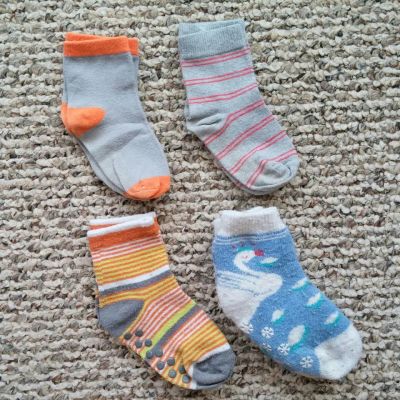 Лот: 7953748. Фото: 1. 4 пары носочков одним лотом. Носки, колготки