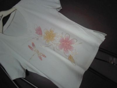 Лот: 5459554. Фото: 1. Футболка со стрекозой 46-48 р. Футболки, топы и майки