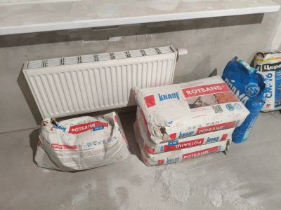 Лот: 25899328. Фото: 1. Остатки стройматериалов Knauf... Смеси, шпатлевки, цемент